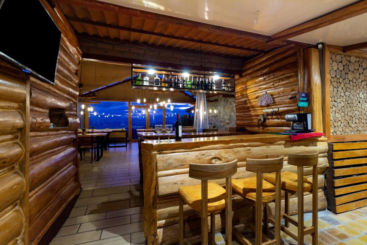 El Cedro Sonado Hotel Patate ภายนอก รูปภาพ