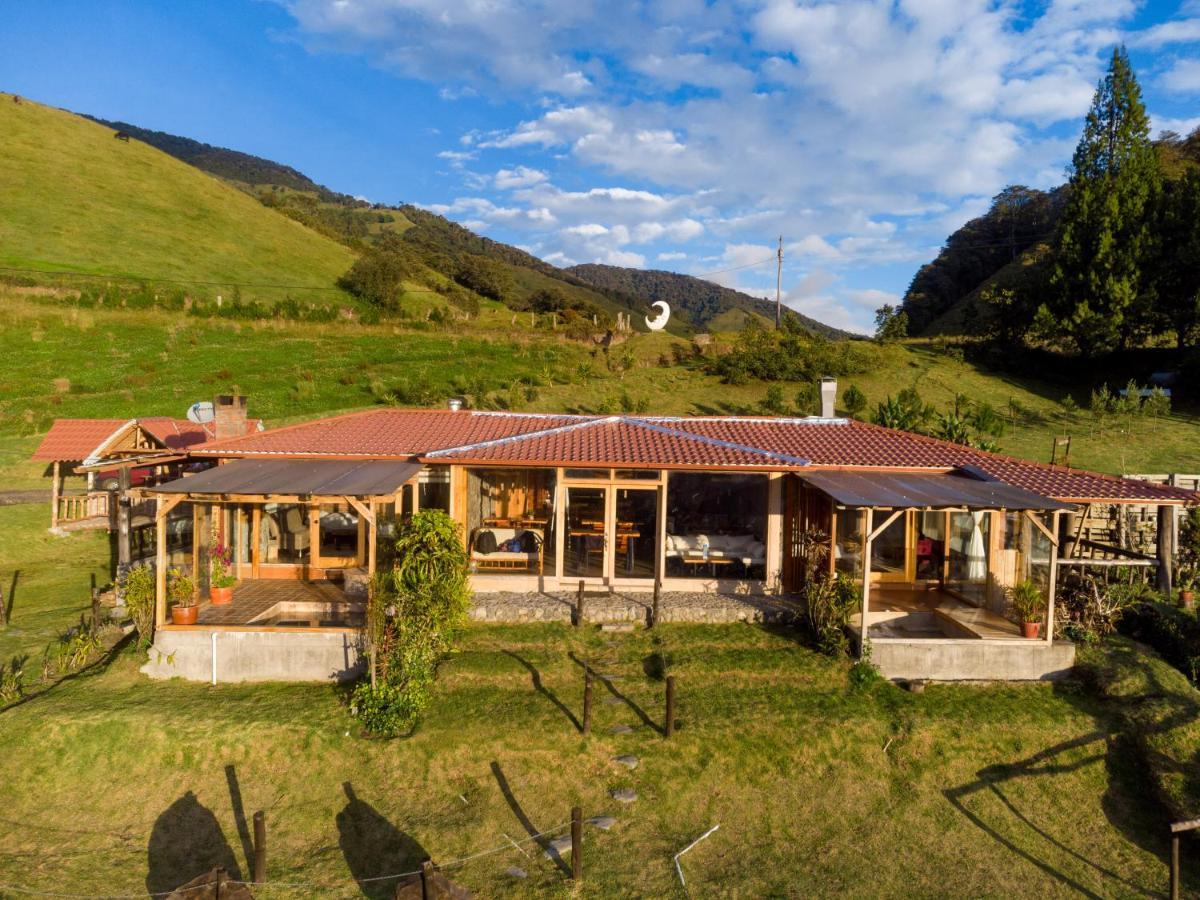 El Cedro Sonado Hotel Patate ภายนอก รูปภาพ