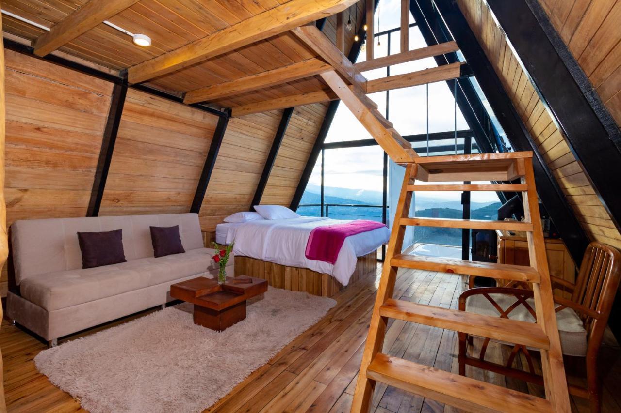 El Cedro Sonado Hotel Patate ภายนอก รูปภาพ
